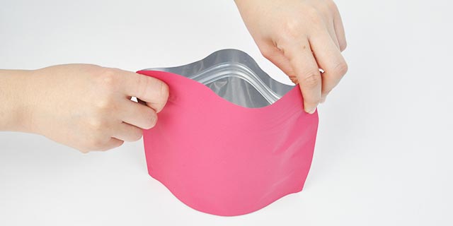 密閉チャックで使用済み布ナプキンのニオイも安心