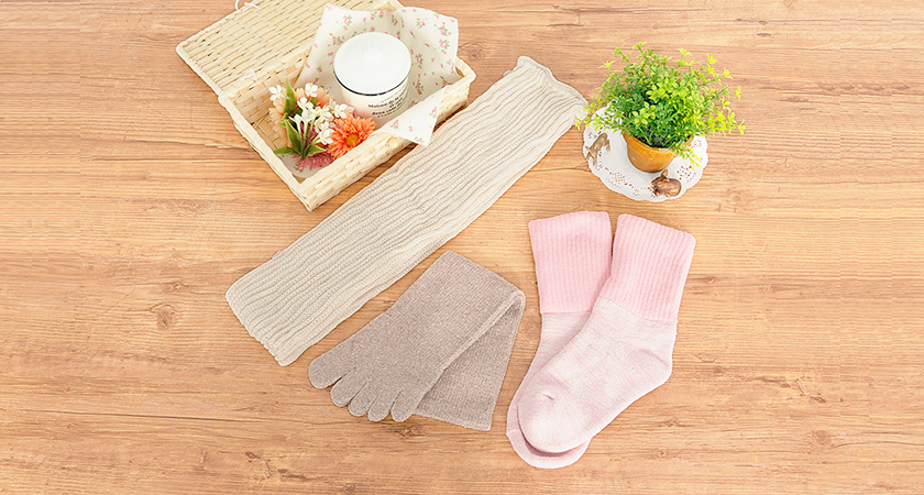 足元をバランスよくぽかぽかに♪ ふわもこ質感の温活セット